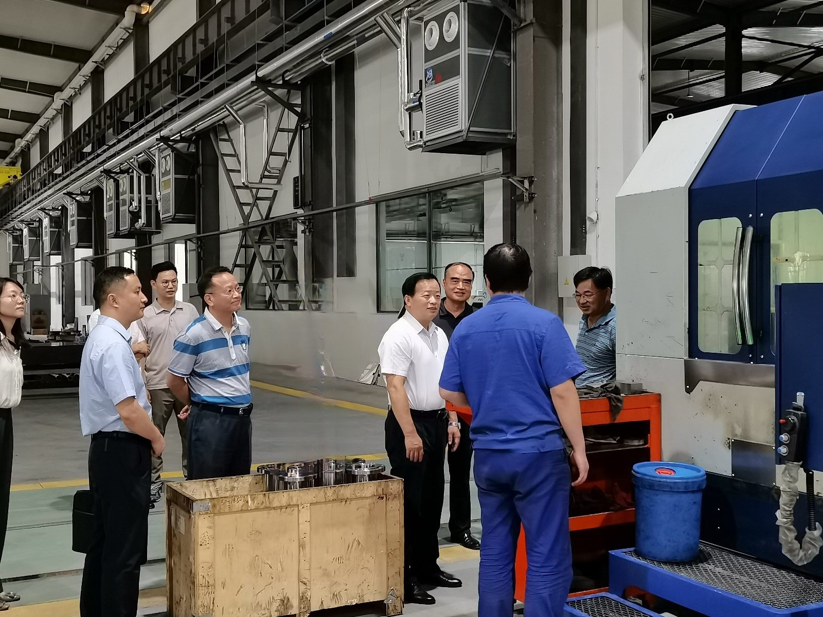 中共市委常委、市委統(tǒng)戰(zhàn)部部長燕元沂一行蒞臨公司調(diào)研指導